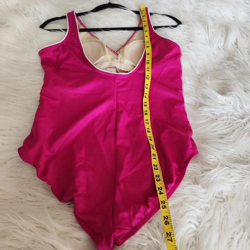 Miraclesuit Swimsuit Size 14 Wrap Trim Soft Padding‎ Wireless 1-Piece Scoop-Back